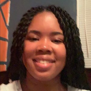 Meet your Posher, Brittany